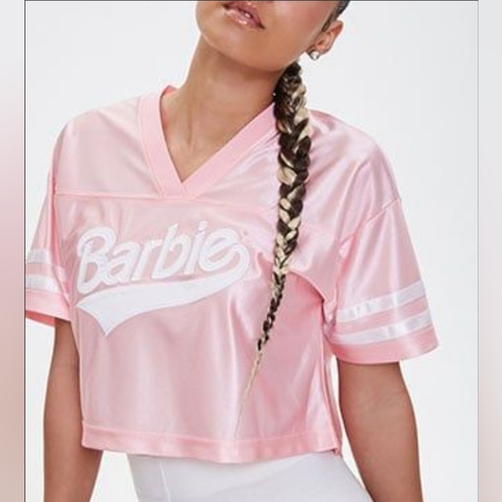 Barbie crop top. Sports jersey style. Forever 21. No size tag but I know it's 2x